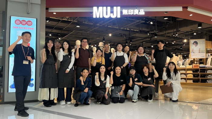 전남창조경제혁신센터가 16~17일 이틀간 영등포 타임스퀘어에서 무인양품과 협력해 개최한 '무인양품과 함께하는 연결되는 시장 여수편' .