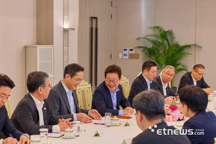 이재명 대통령, 미일 순방 경제인 간담회
