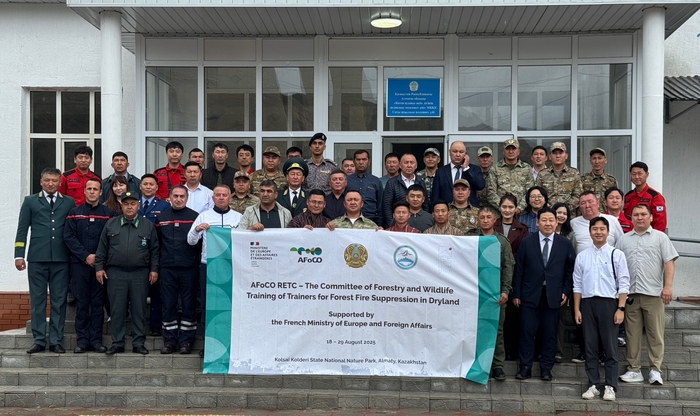 산림청이 카자흐스탄에서 산불진화 교관양성을 위한 모의훈련을 실시했다.