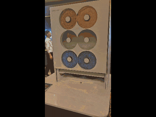 '매트릭스10 울트라'에서 물걸레가 자동으로 교체되고 있다. (사진=배옥진)