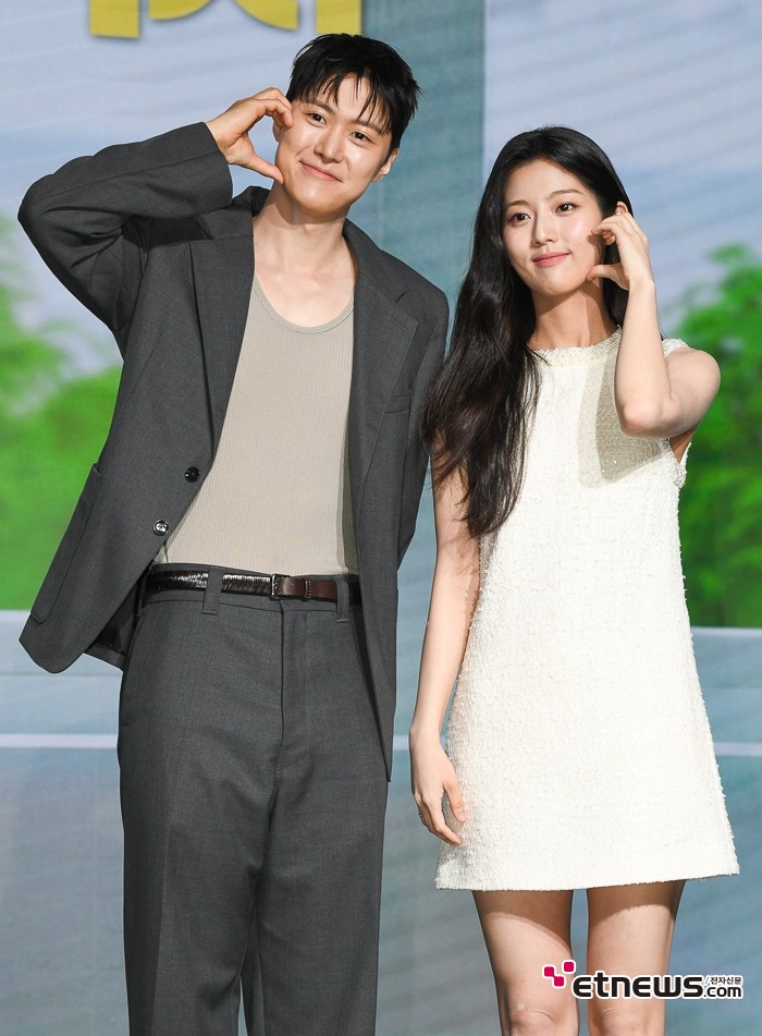 [ET포토] 공명-신은수, '러블리한 케미'