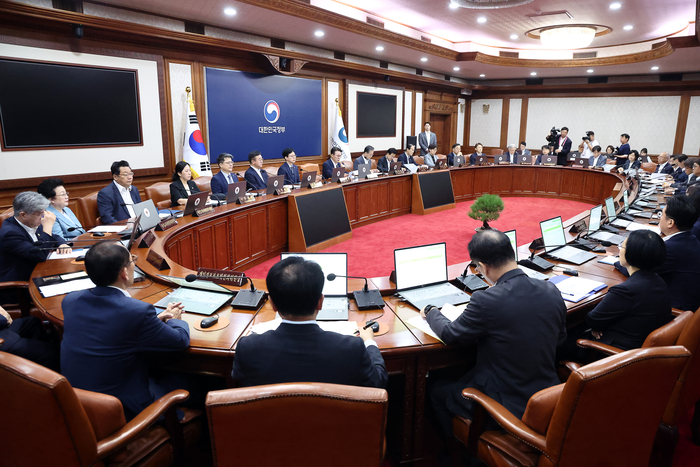 10년만에 중소기업 매출액 기준 상향…9월부터 적용