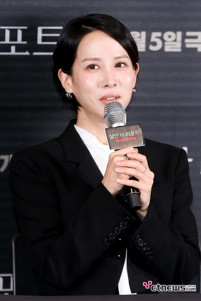 [ET포토] 조여정, '수정처럼 맑은 눈빛'