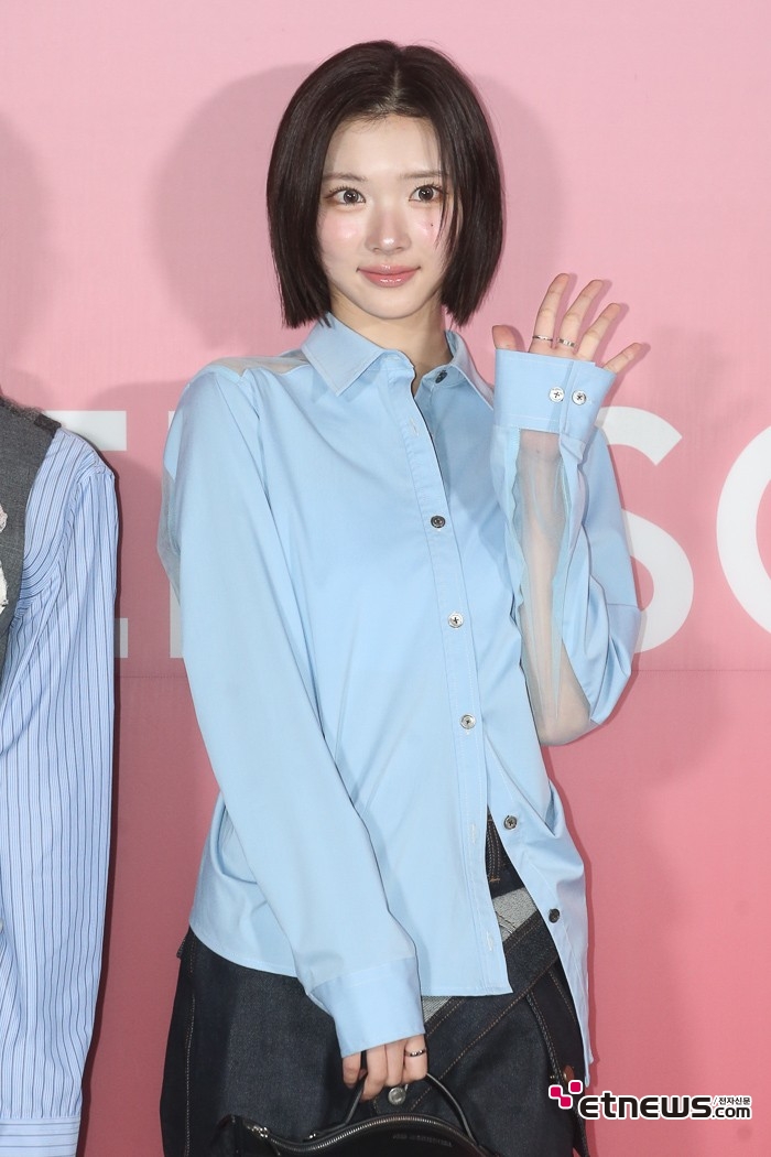 [ET포토] 하츠투하츠 지우, '단발이 어울리는 예쁨'