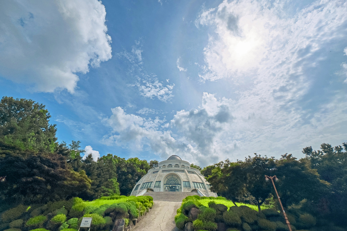 경희대가 교육부와 한국연구재단이 진행하는 2025 대학기초연구소 지원 사업'에 선정됐다.(사진=경희대)