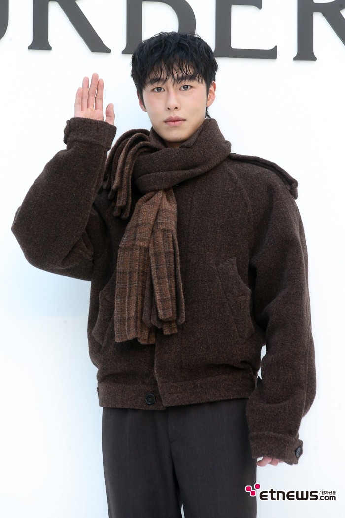 [ET포토] 이재욱, '보기만해도 한증막 더위'