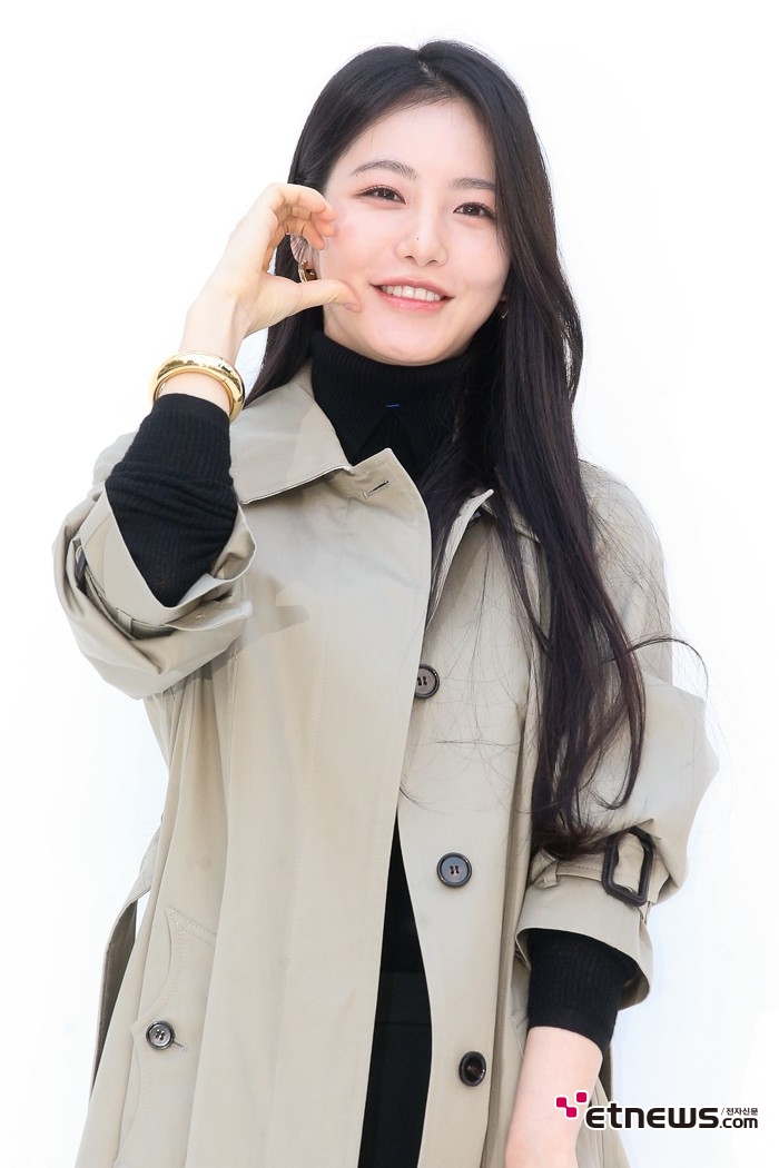 [ET포토] 신예은, '매력 한가득 머금고'