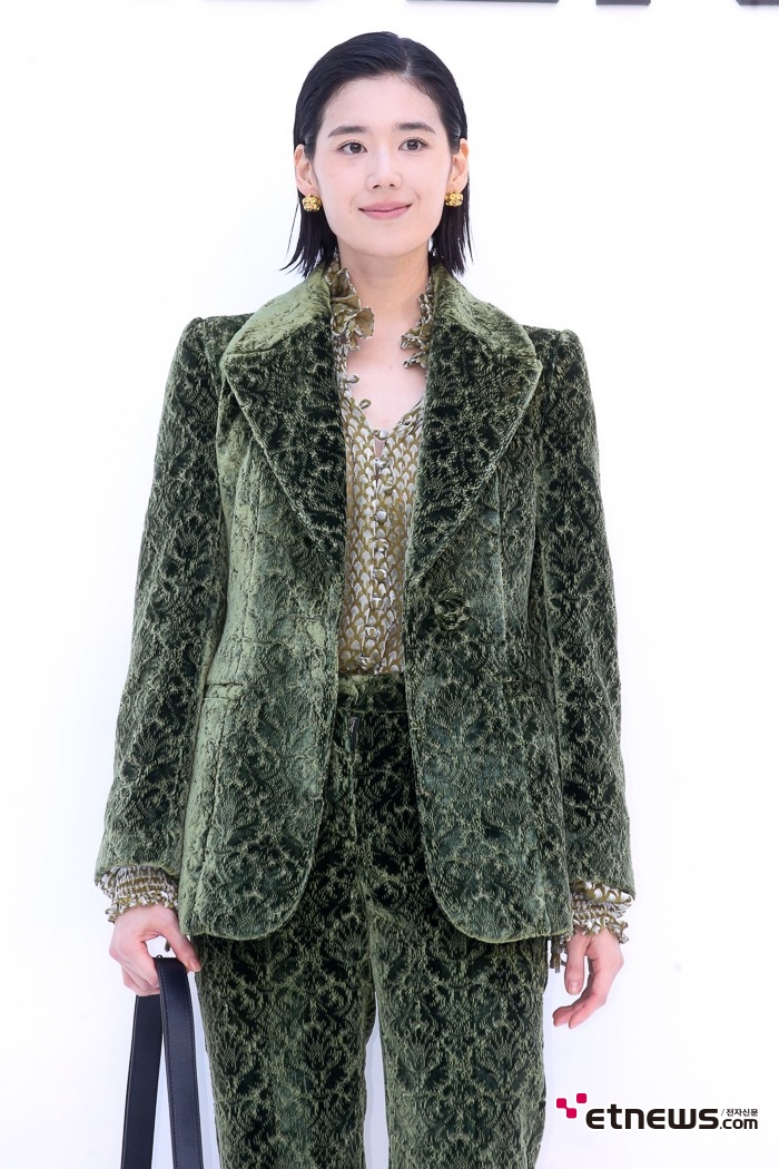 [ET포토] 정은채, '럭셔리한 그린 여인'