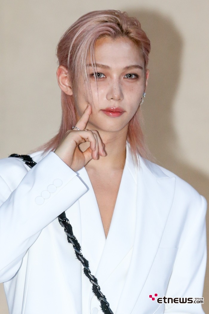 [ET포토] 필릭스, '심장 요동치는 눈맞춤'