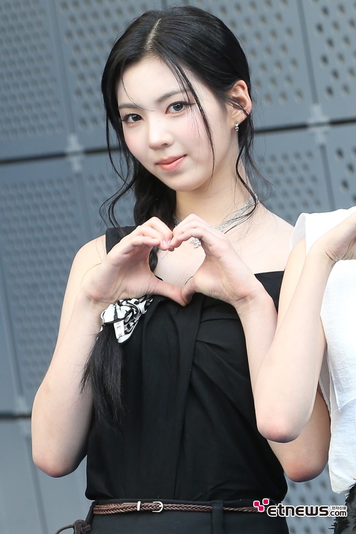 [ET포토] 이프아이 미유, '새하얀 미모'