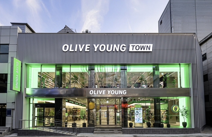 올리브영, K뷰티 트렌드 공개…성분 뷰티·팩클렌저 '인기'