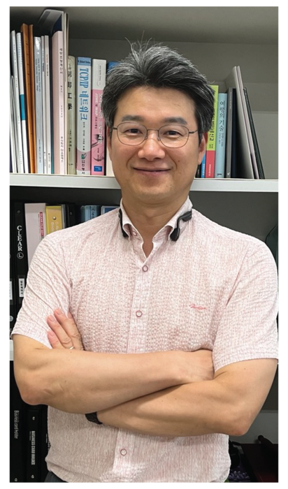 신교성 더유엠에스 대표