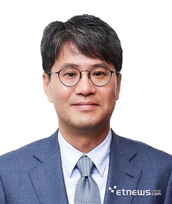 [人사이트] 윤종일 KAIST 원자력공학과 교수 “AI·제조업 혁신의 근간은 전력...원전 믹스 없이는 불가능”