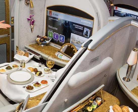 에미레이트항공 퍼스트 클래스. 사진=데일리메일