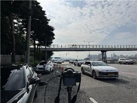 '영상 기반 구조물 변위 측정 기술' 시연.