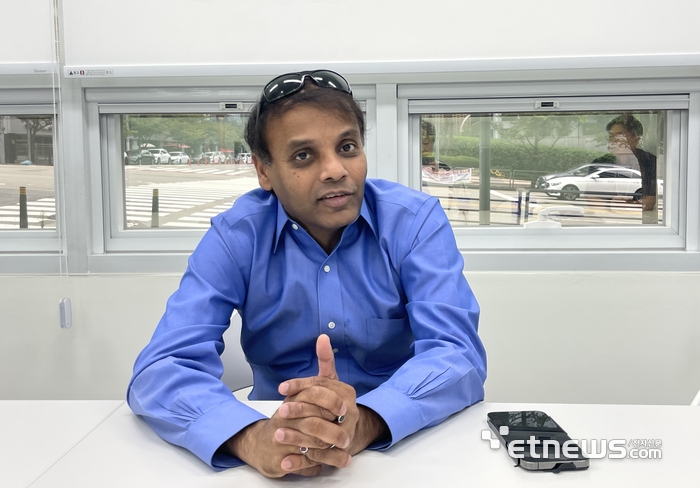 [창간43주년]미트라 스탠퍼드대 석좌교수, “피지컬 AI 이미 시작됐다”