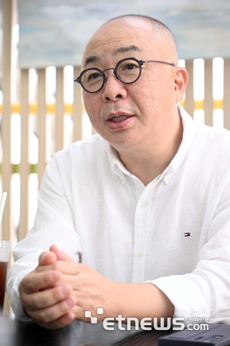 [창간43주년]정송 KAIST 원장 “기업 결단이 AI 미래 좌우한다”