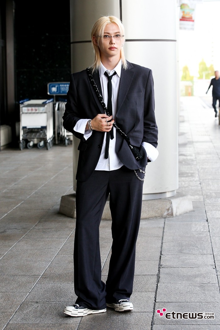 [ET포토] 스트레이키즈 필릭스, '디테일하게 꾸민 패션'