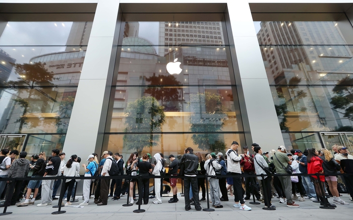 [포토] 아이폰 17 국내 출시, 구매 열기