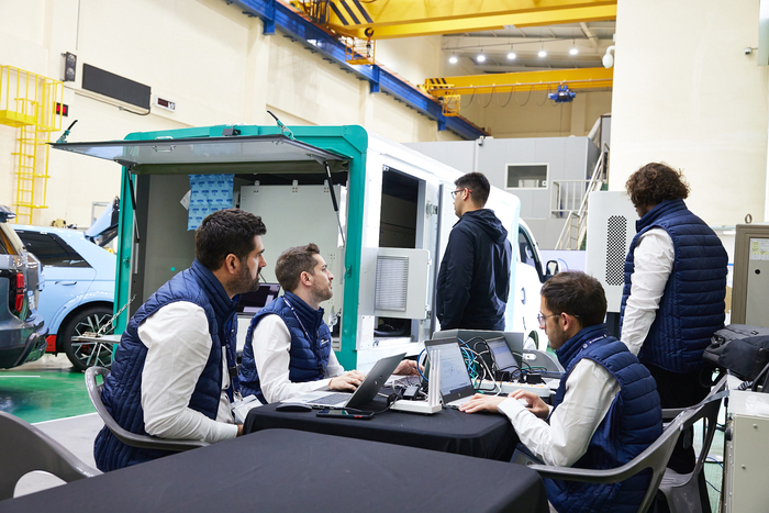 GiOTEC은 국내는 물론 글로벌 전기차 및 충전기 제조사에서도 상호운용성 시험을 위한 거점으로 주목받고 있다.