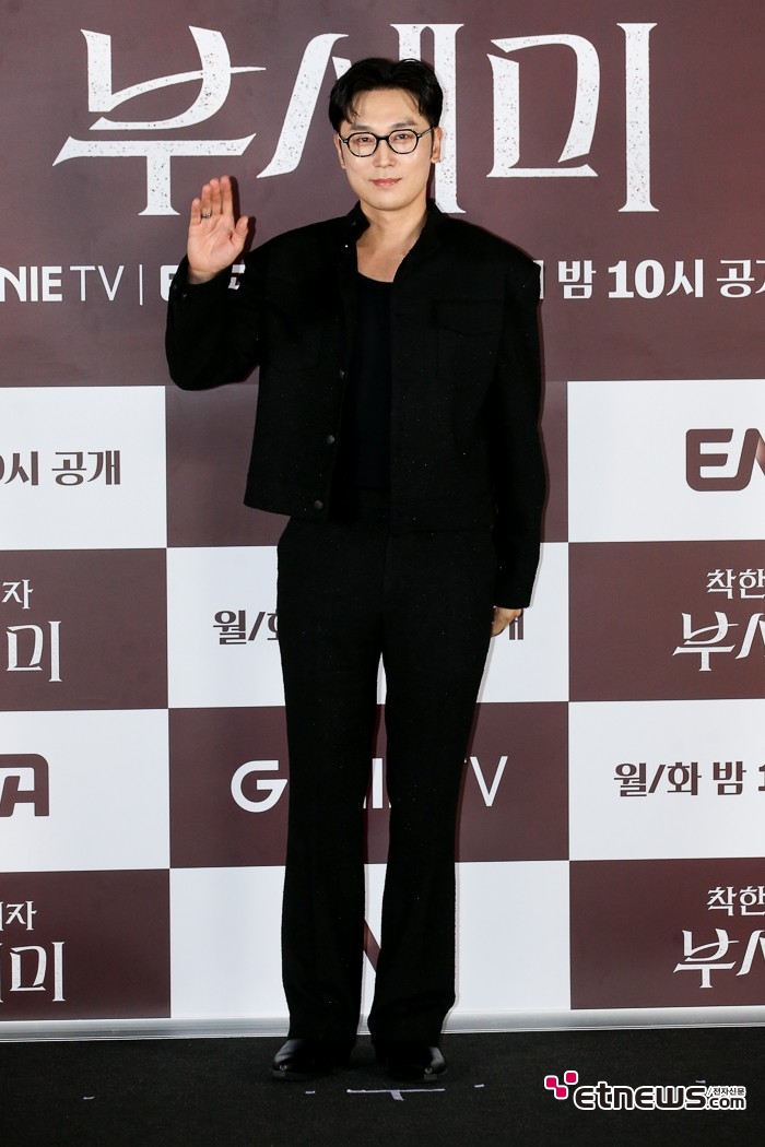 [ET포토] 서현우, '나날이 멋짐 상승'