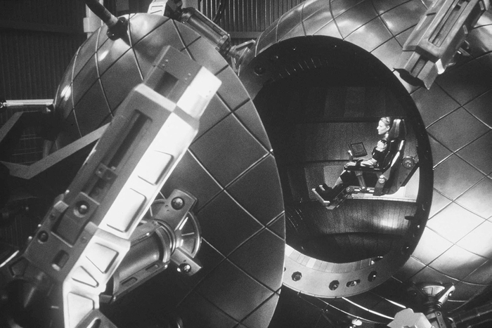 콘택트 속 한 장면 / (C) Warner Brothers