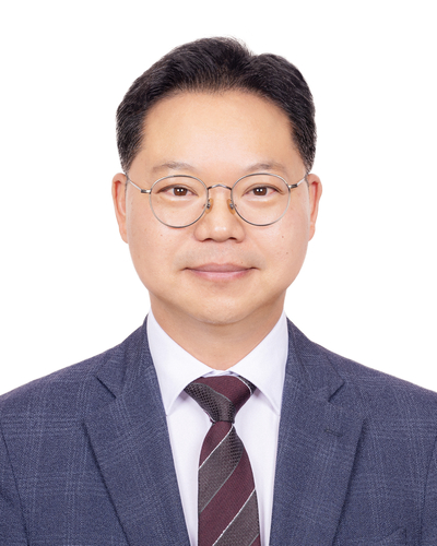 한규용 에스티아이 상무