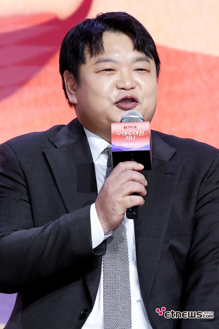 [ET포토] 고규필, '유쾌한 인사말'