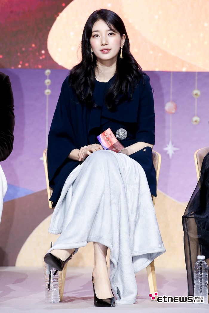 [ET포토] 수지, '여왕 같은 자태'