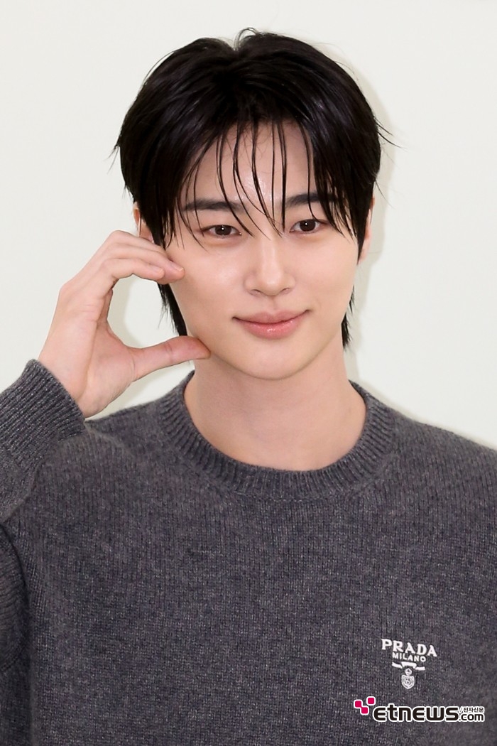 [ET포토] 변우석, '촉촉한 머리결'