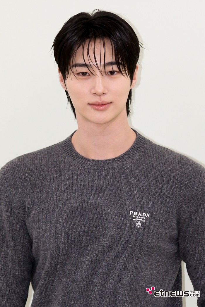 [ET포토] 변우석, '심장 쿵쿵 눈맞춤'