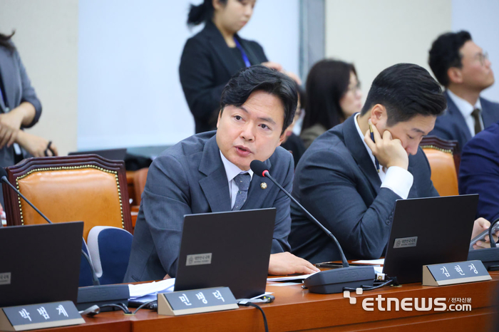 김현정 국회 정무위원회 더불어민주당 의원.