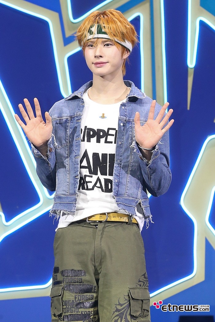 [ET포토] 투어스 경민, '곧 20살이 되는 10대'