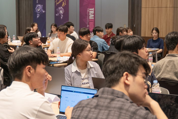 AI 신뢰성 해커톤 '트라이톤' 대회 대장정 돌입