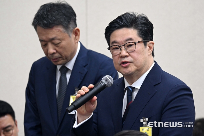 MBK, 오스템임플란트도 흔드나…구조조정 우려