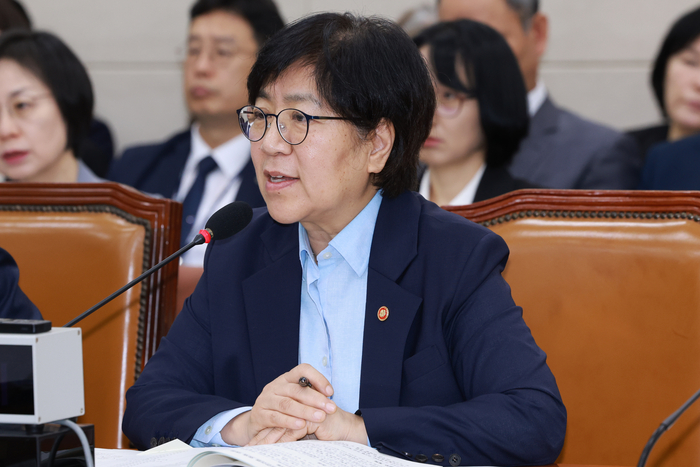 질의에 답하는 정은경 보건복지부 장관 (사진=연합뉴스)