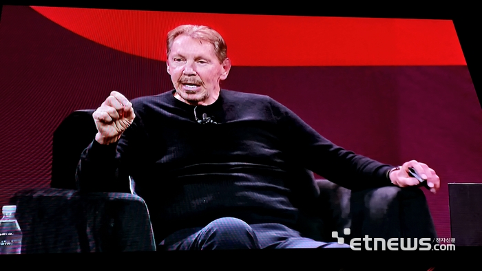 [오라클 AI 월드 2025]래리 엘리슨 오라클 회장, “AI 시대 큰 기회 열렸다…AI 훈련 위한 인프라 제공”