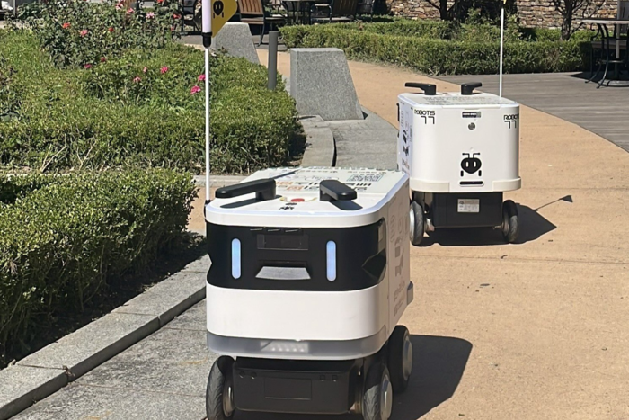 강서구, AI 접목한 재활용·순찰 '자율주행 로봇' 실증