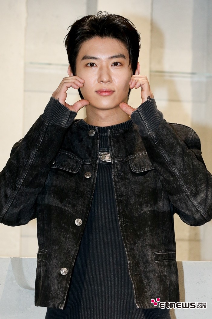 [ET포토] 덱스, '부드러운 카리스마'