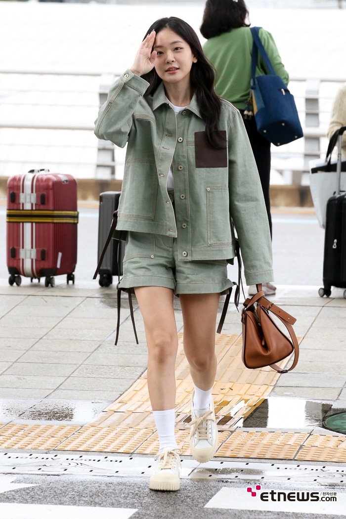 [ET포토] 정수빈, '매력 흩날리며'