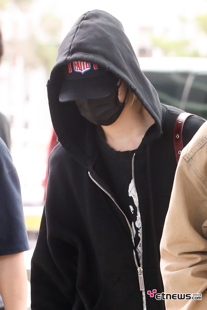 [ET포토] 엔하이픈 니키, '사색하며~'