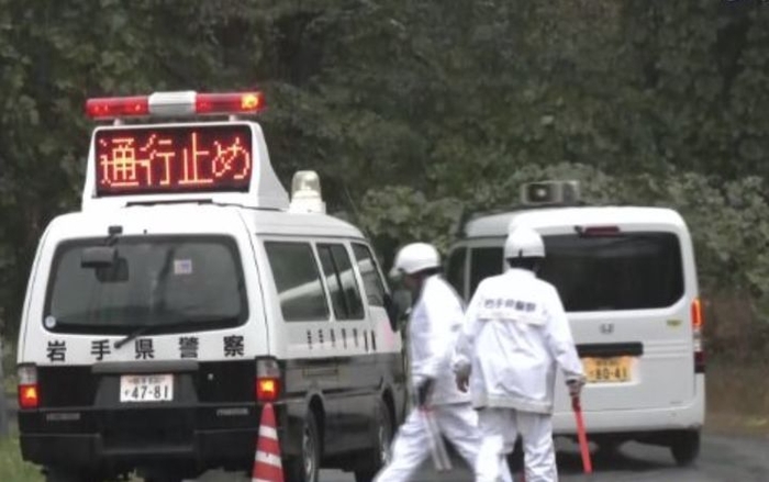 일본 이와테현 니시와가초 세미 온천에서 근무하던 프로레슬링 심판이 곰에게 습격 당해 숨지는 사고가 발생했다. 〈사진 = 아사히TV 캡처〉