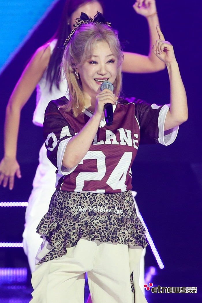 [ET포토] 김민희, '흥부자'