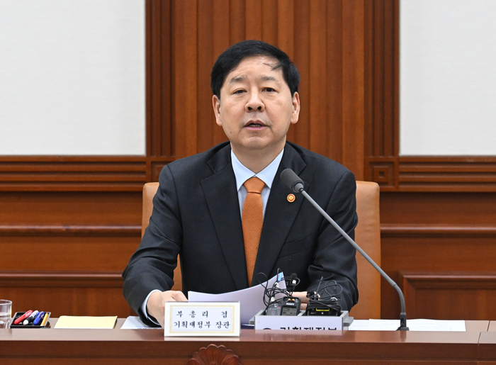 구윤철 “경제 점차 활기…부동산 시장 안정화·자본시장 활성화 힘쓰겠다”