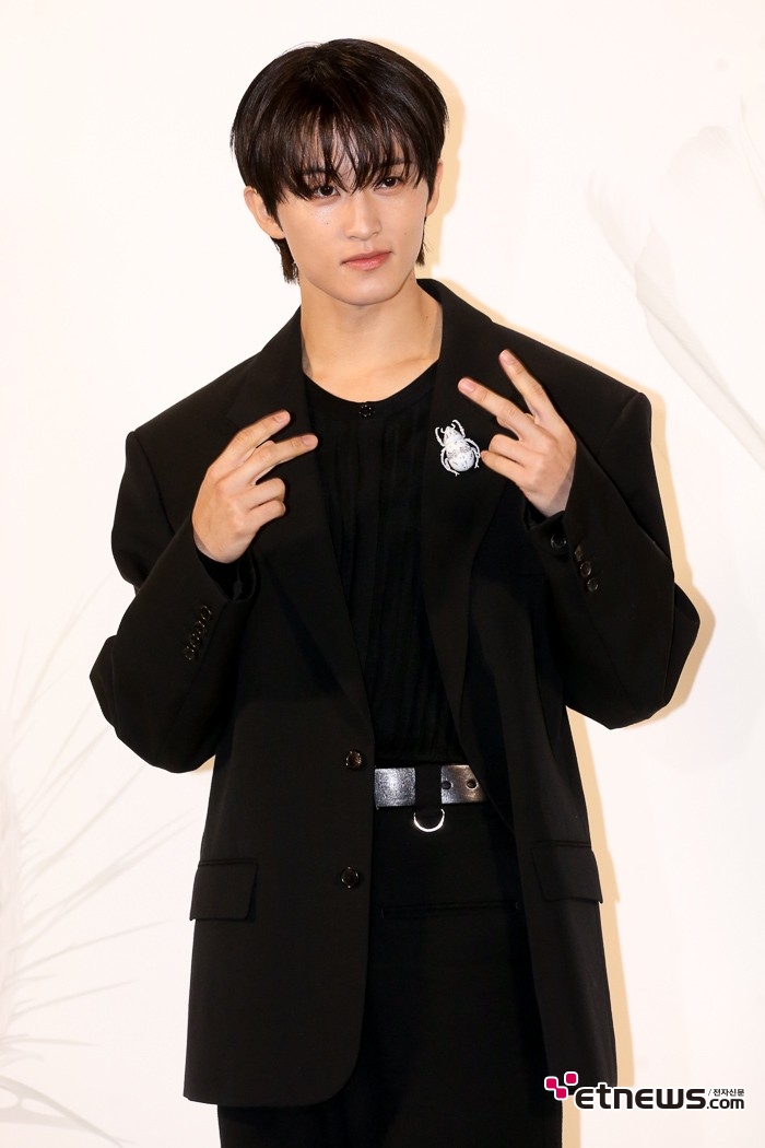 [ET포토] NCT 마크, '스웨그'