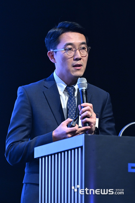 [테크서밋]코닝 “유리로 '첨단 반도체' 구현…CPO도 준비 중”