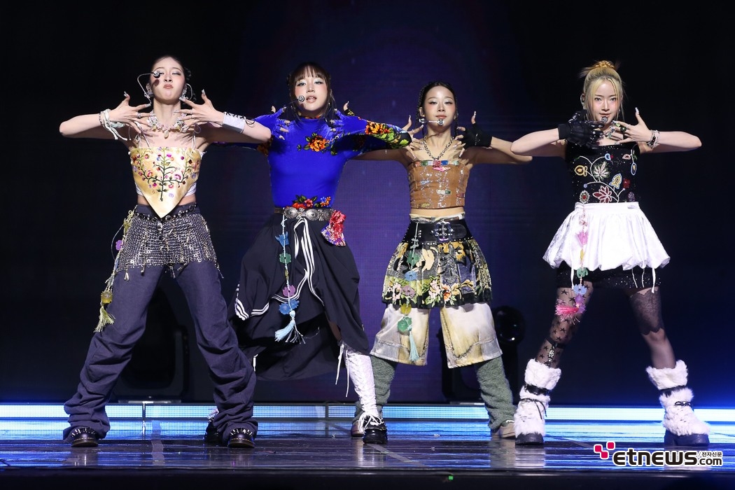 [ET포토] 비비업, '현대와 전통의 조합'