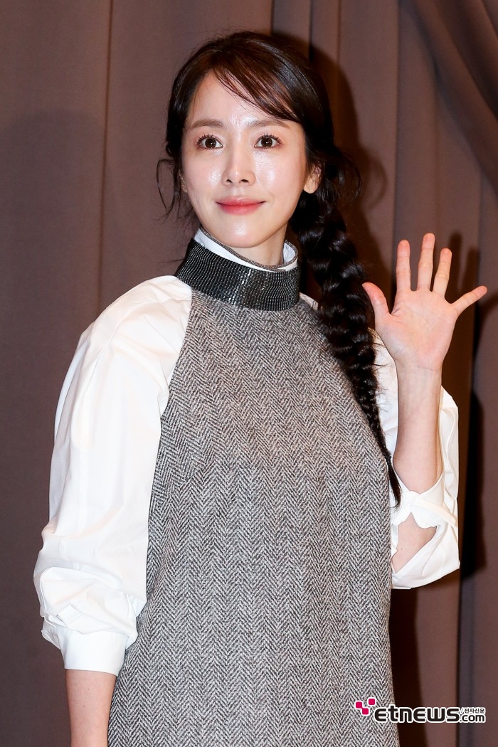 [ET포토] 한지민, '소녀같은 분위기로'