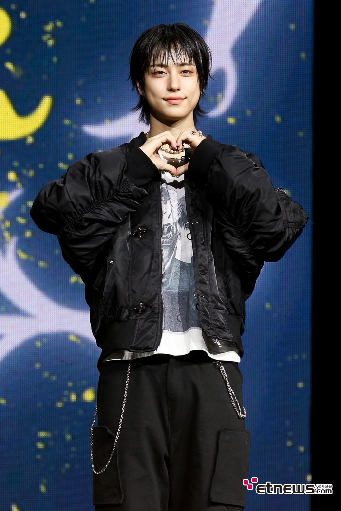 [ET포토] 앤팀 타키, '귀여운 미소'