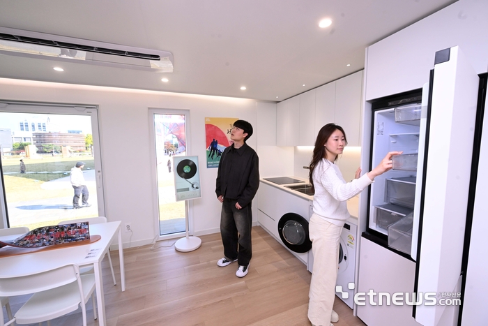 [포토] LG전자 소형 모듈러 주택 스마트 코티지